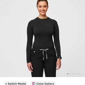Women's Black Long Sleeve Top